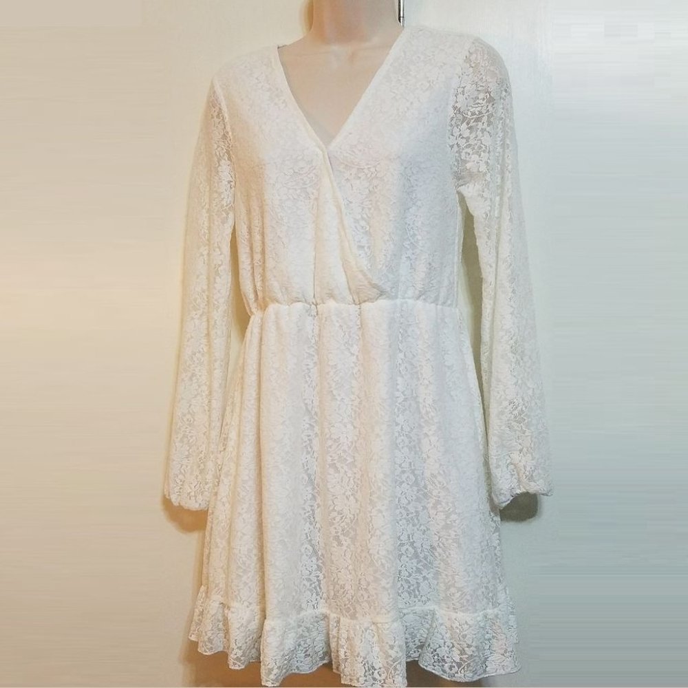 V Neck Lace Long Sleeve Ruffle Dress Open